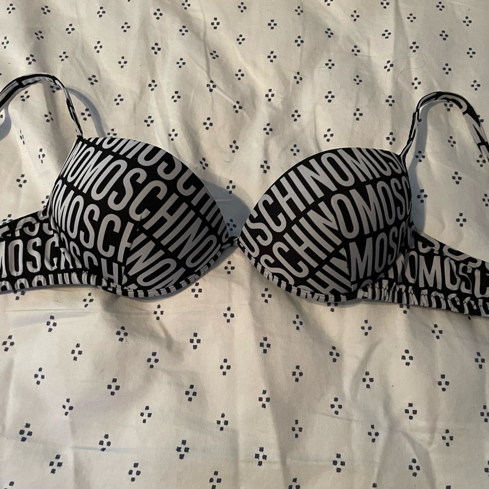 Authentic Moschino Bra 34 C